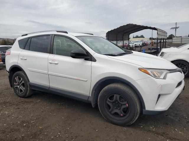 Photo 3 VIN: JTMZFREVXHJ134471 - TOYOTA RAV4 LE 