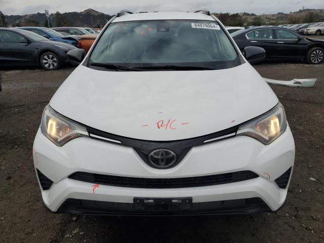 Photo 4 VIN: JTMZFREVXHJ134471 - TOYOTA RAV4 LE 