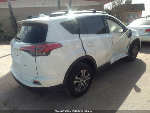 Photo 3 VIN: JTMZFREVXHJ139993 - TOYOTA RAV4 