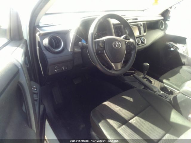 Photo 4 VIN: JTMZFREVXHJ139993 - TOYOTA RAV4 