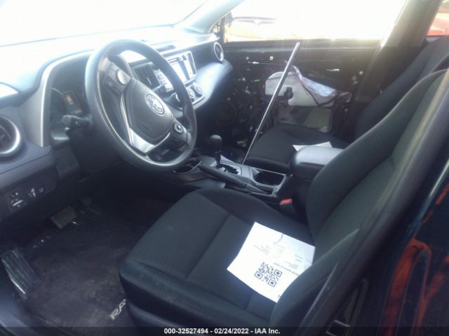 Photo 4 VIN: JTMZFREVXJD122731 - TOYOTA RAV4 