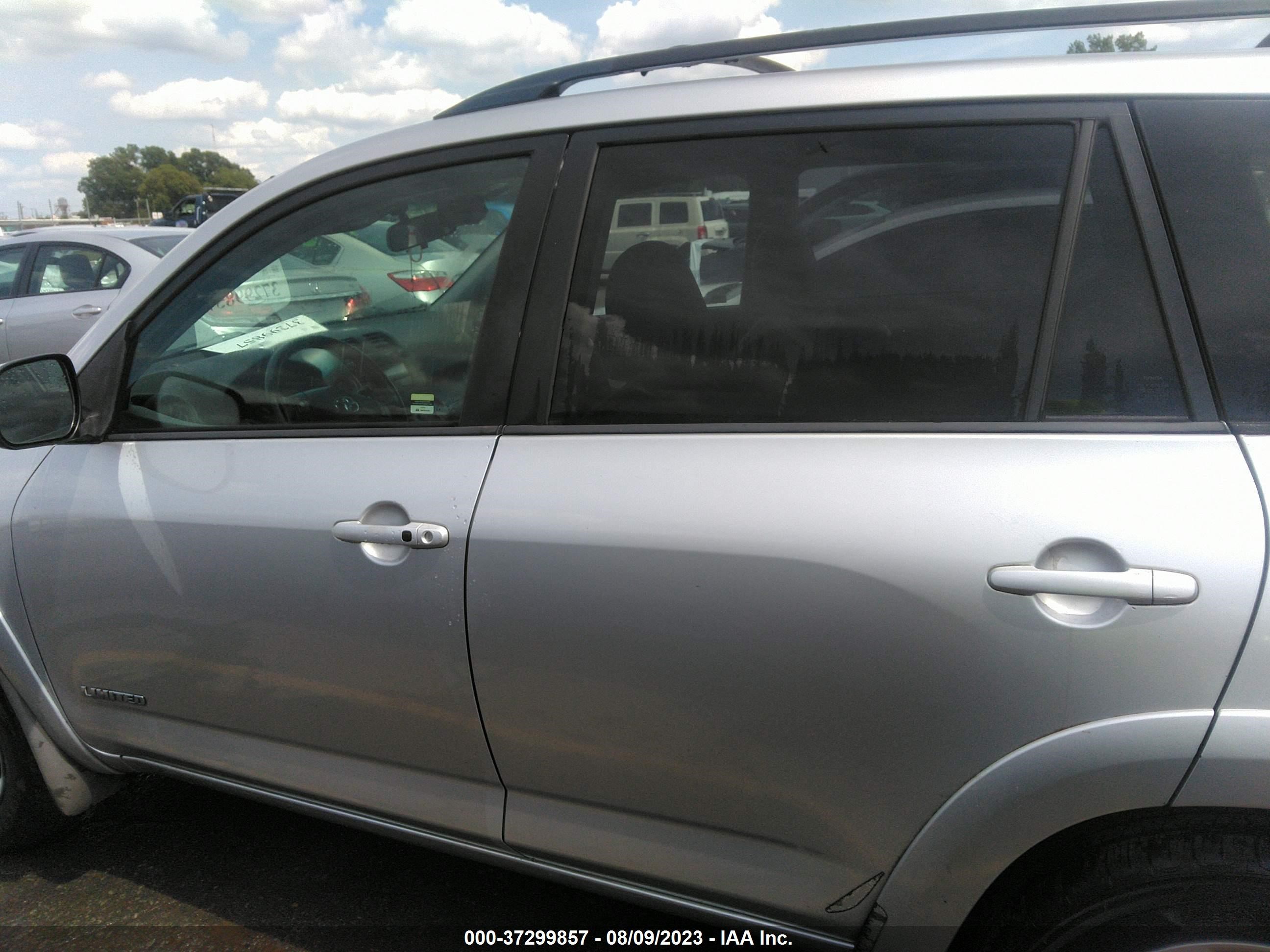 Photo 14 VIN: JTMZK31V19D000396 - TOYOTA RAV 4 