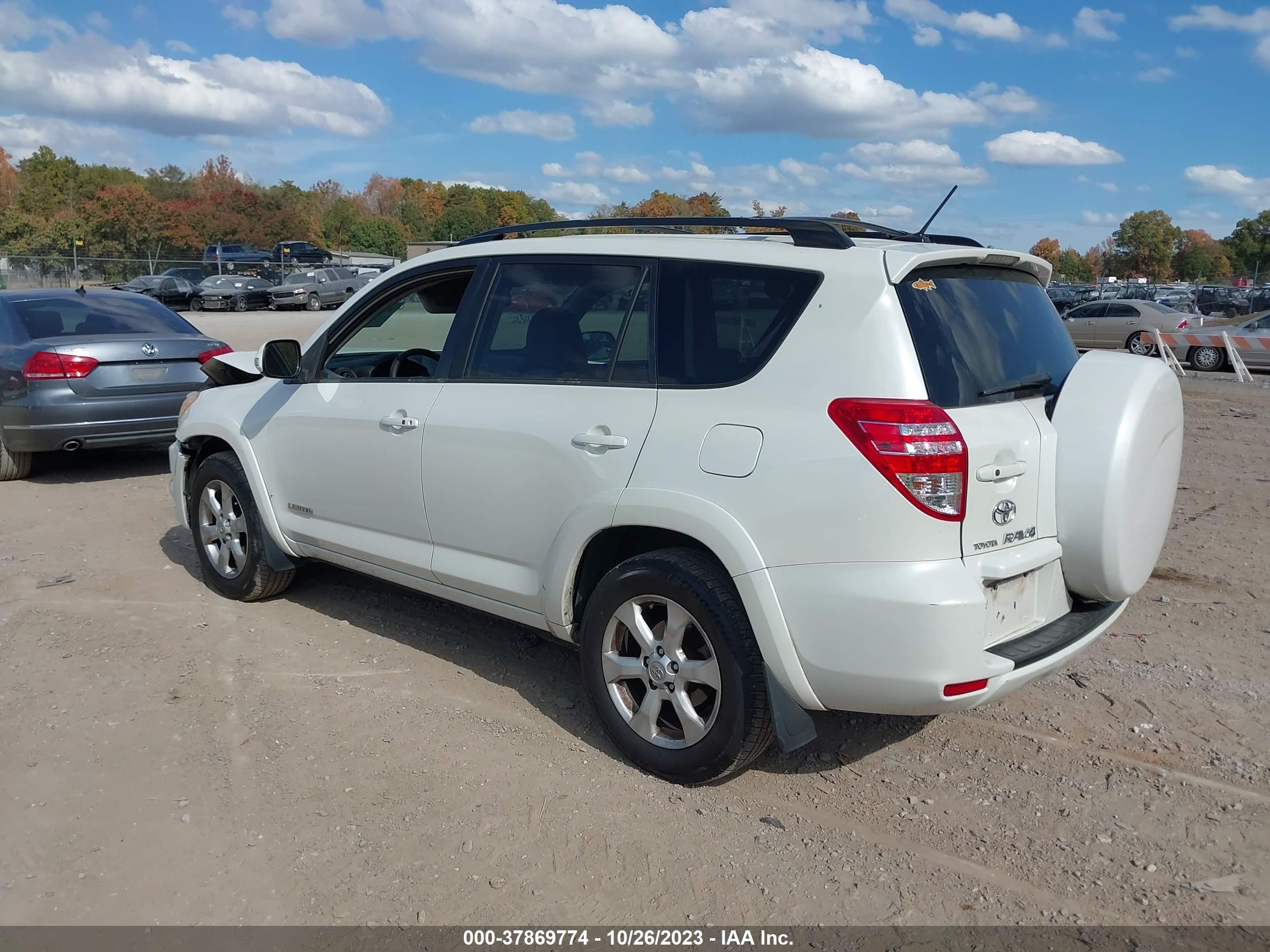 Photo 2 VIN: JTMZK31V795025619 - TOYOTA RAV 4 