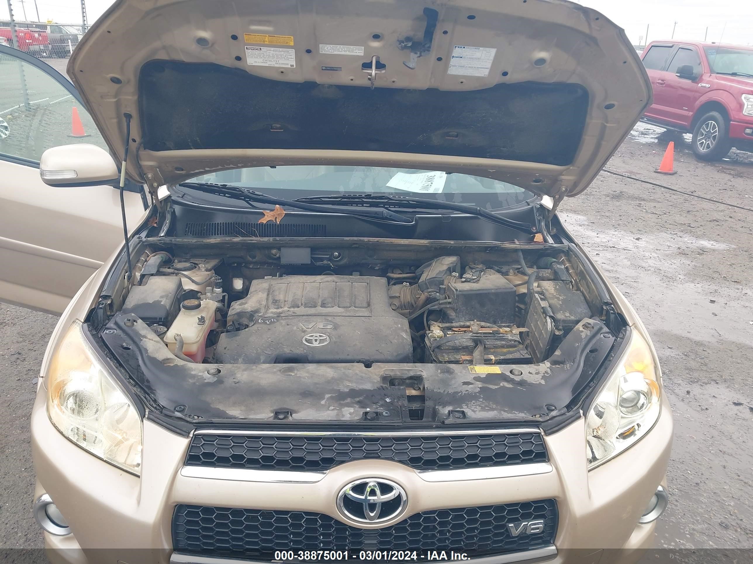 Photo 9 VIN: JTMZK31V79D003092 - TOYOTA RAV 4 