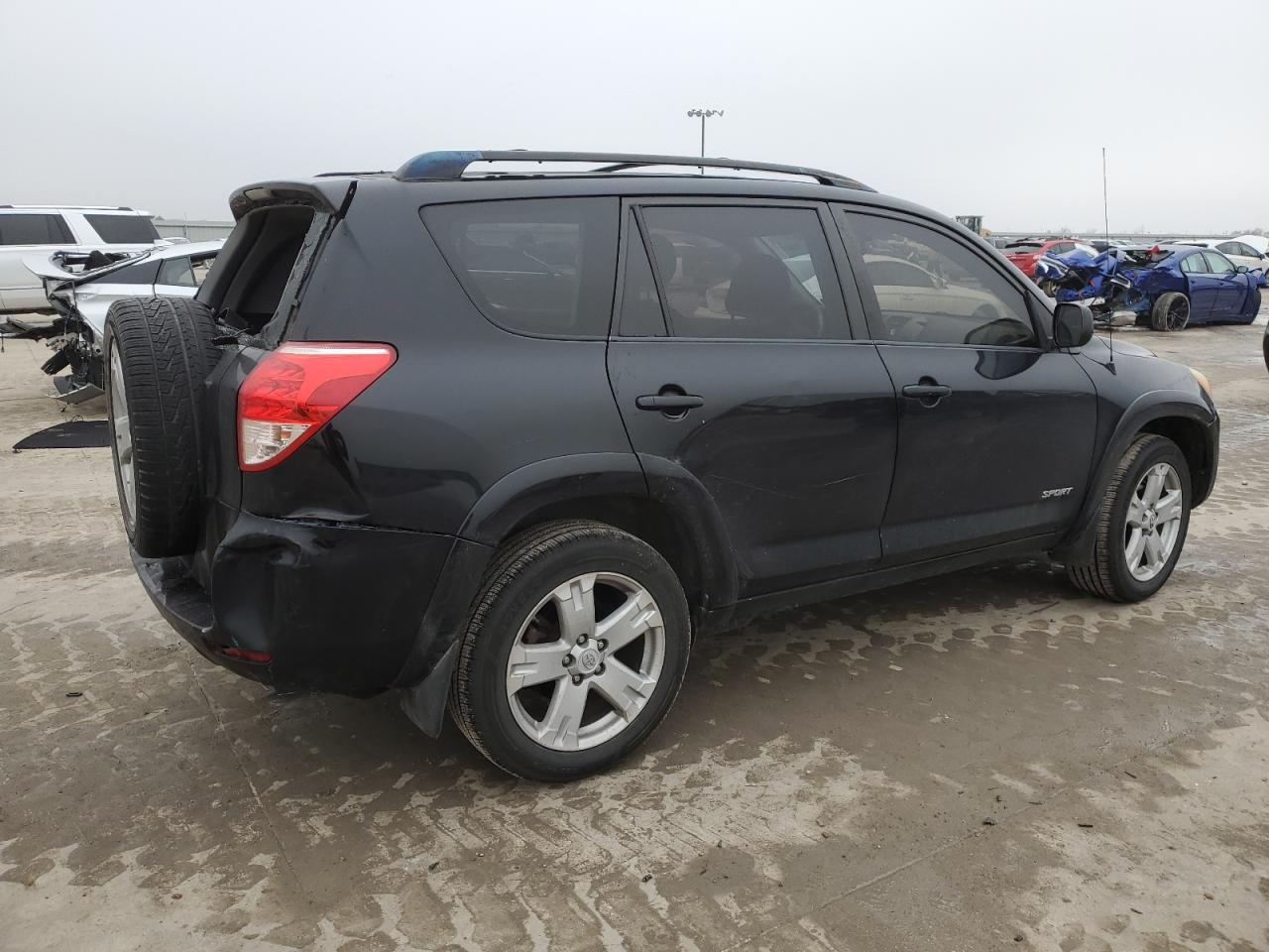 Photo 2 VIN: JTMZK32V476005933 - TOYOTA RAV 4 