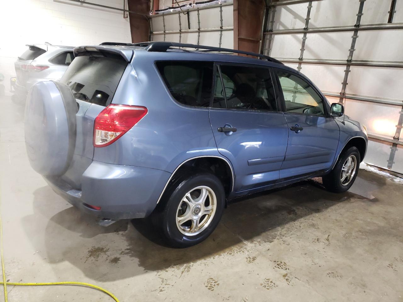 Photo 2 VIN: JTMZK33V066001312 - TOYOTA RAV 4 