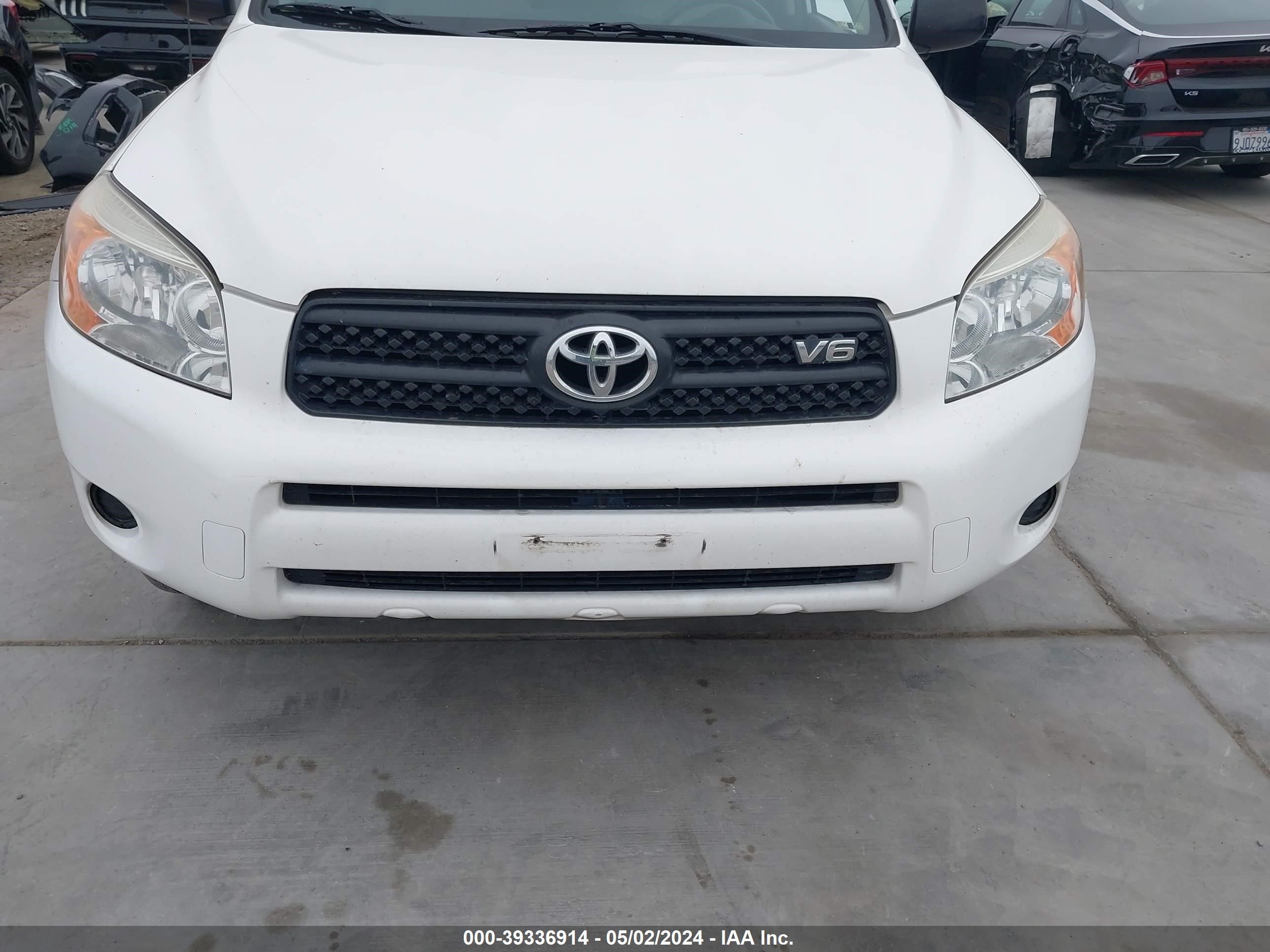 Photo 12 VIN: JTMZK33V086013429 - TOYOTA RAV 4 