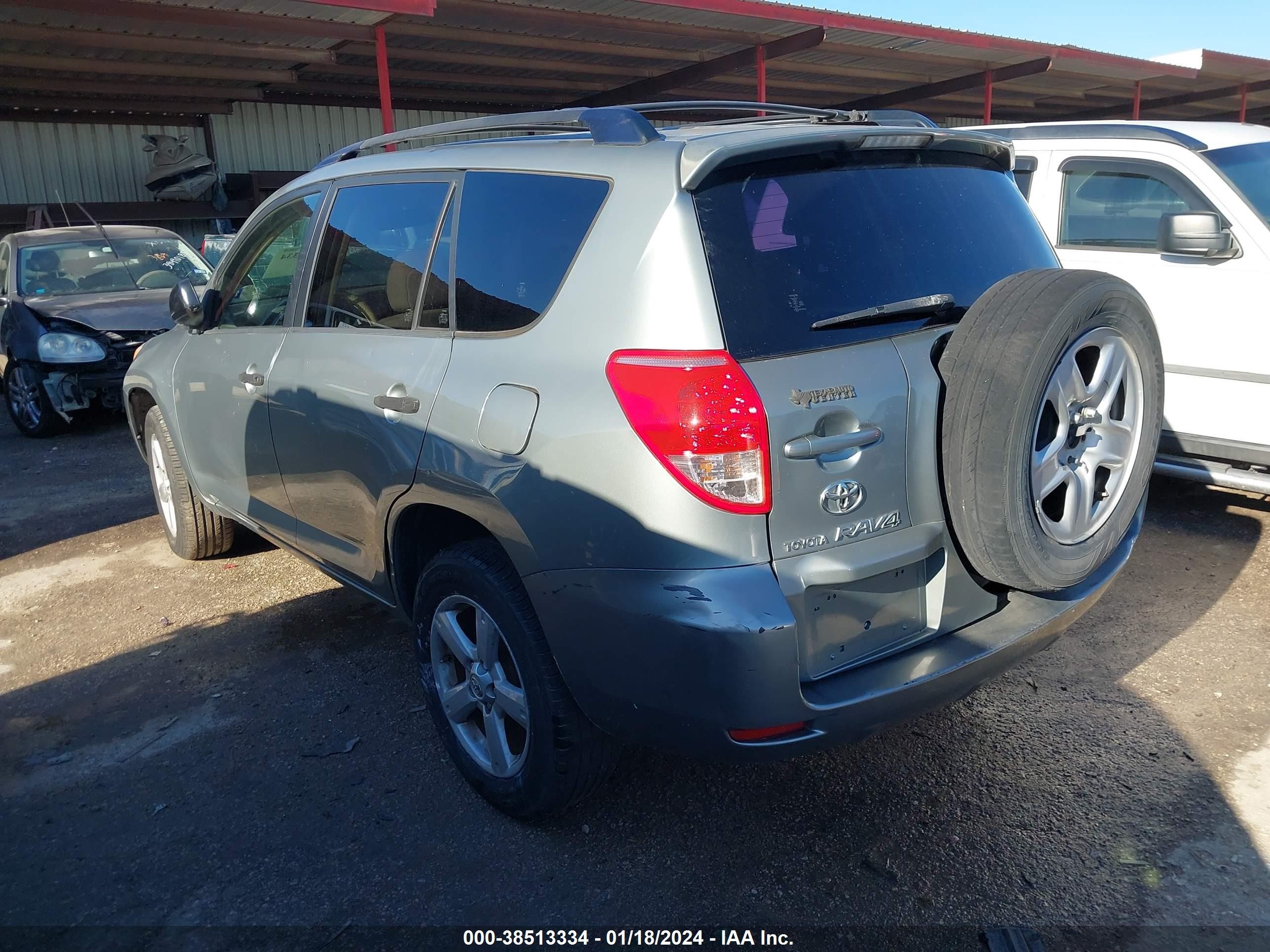 Photo 2 VIN: JTMZK33V186010149 - TOYOTA RAV 4 