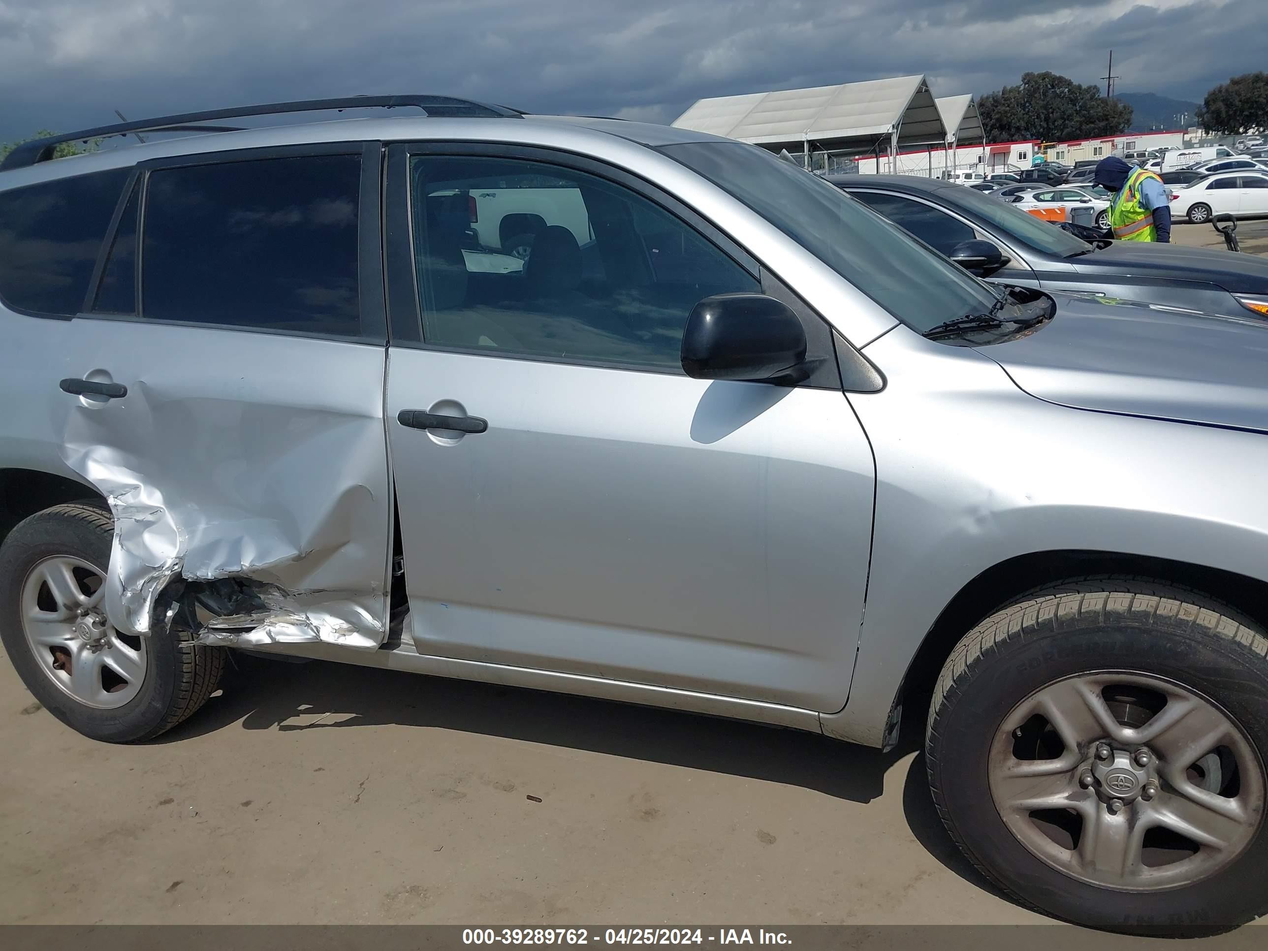 Photo 12 VIN: JTMZK33V49D000874 - TOYOTA RAV 4 