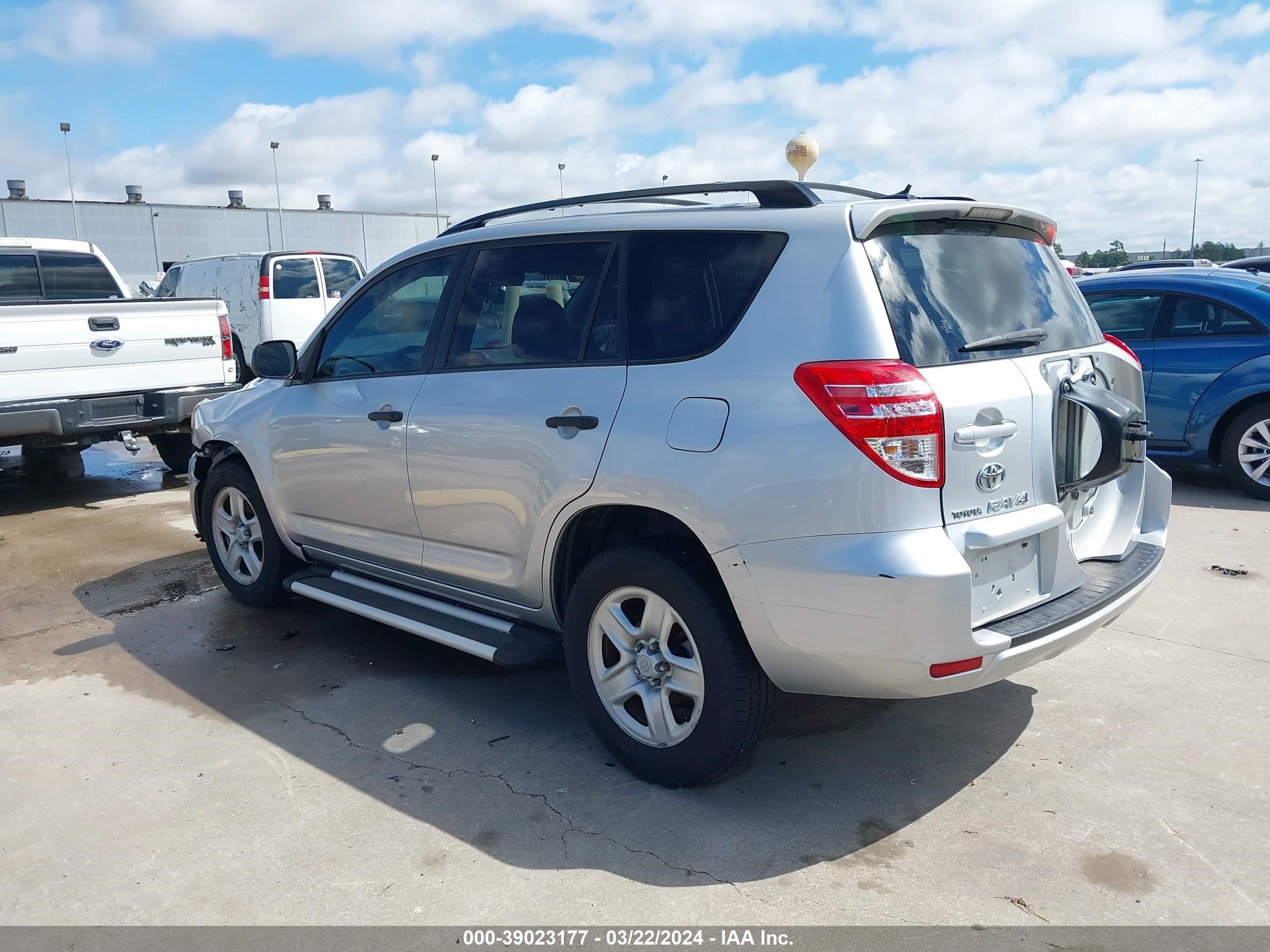 Photo 2 VIN: JTMZK33V59D000298 - TOYOTA RAV 4 