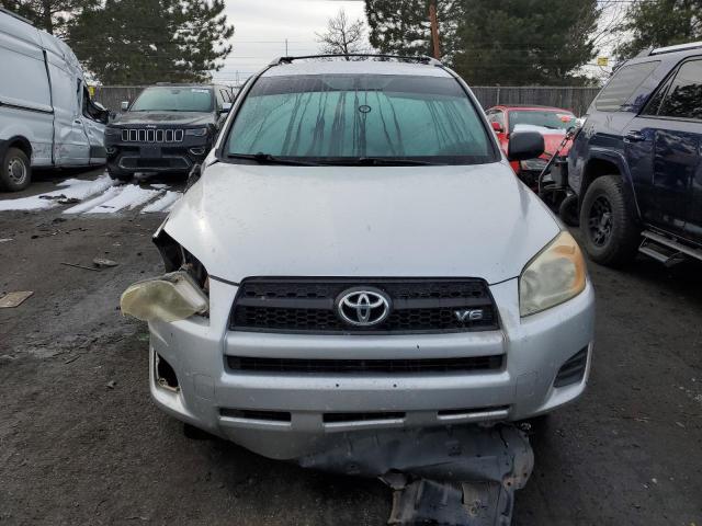 Photo 4 VIN: JTMZK33V79D001209 - TOYOTA RAV4 