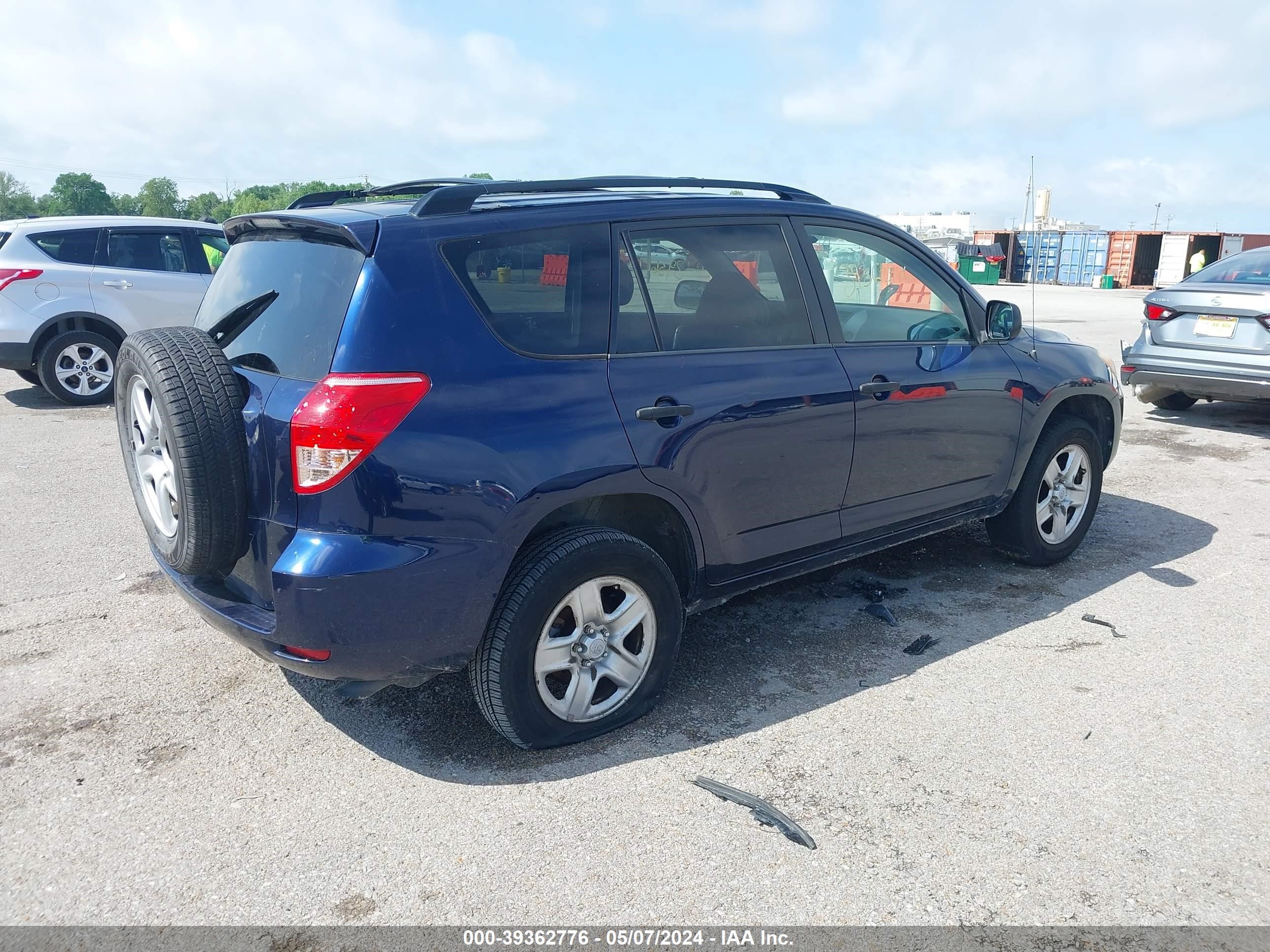 Photo 3 VIN: JTMZK33V876008316 - TOYOTA RAV 4 