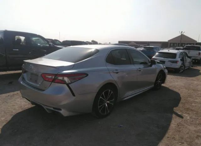 Photo 3 VIN: JTNB11HK0J3015885 - TOYOTA CAMRY 