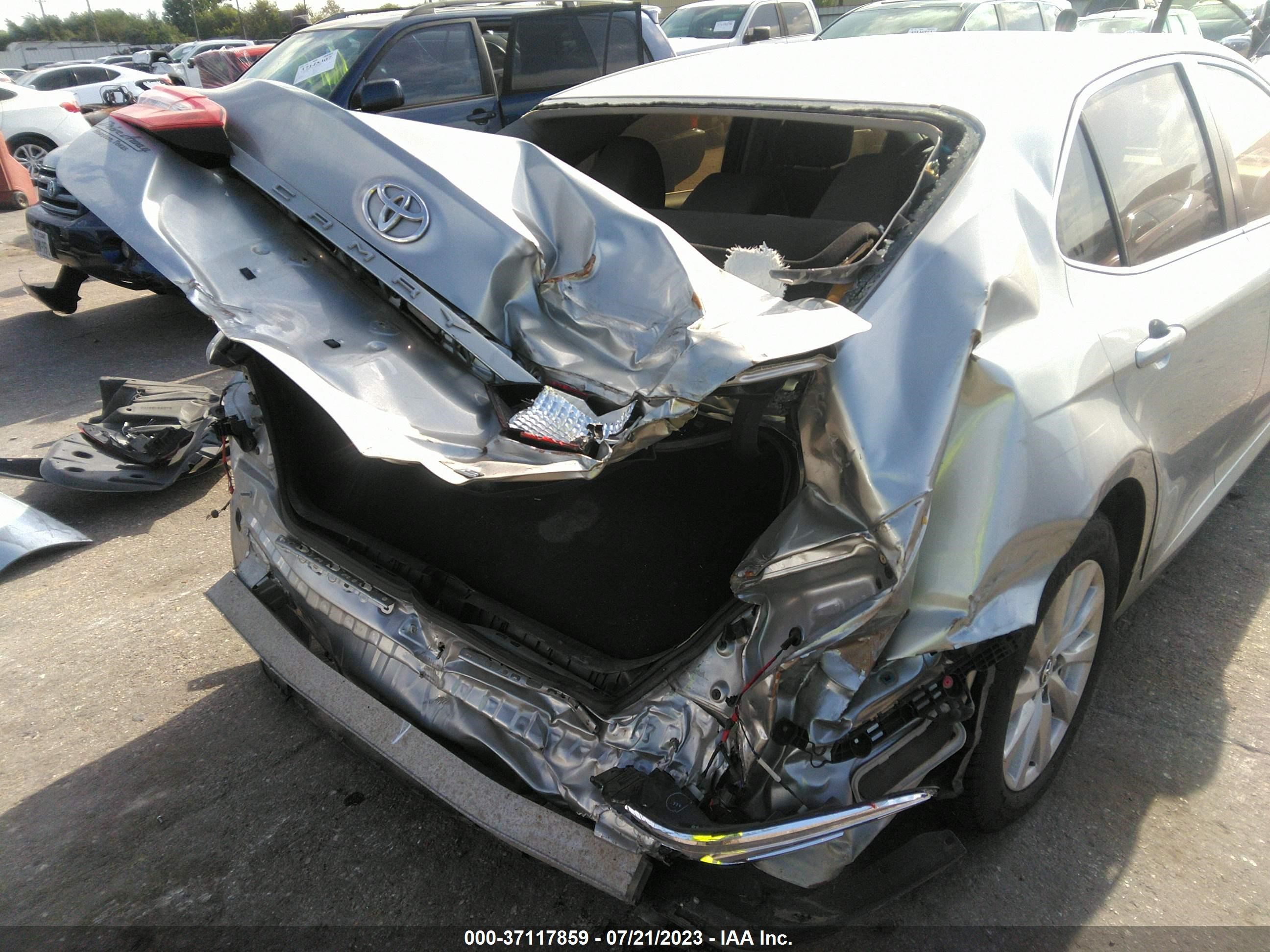 Photo 5 VIN: JTNB11HK0J3019208 - TOYOTA CAMRY 