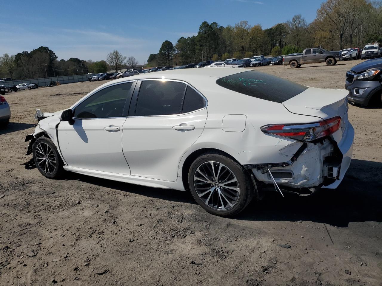 Photo 1 VIN: JTNB11HK0J3023890 - TOYOTA CAMRY 