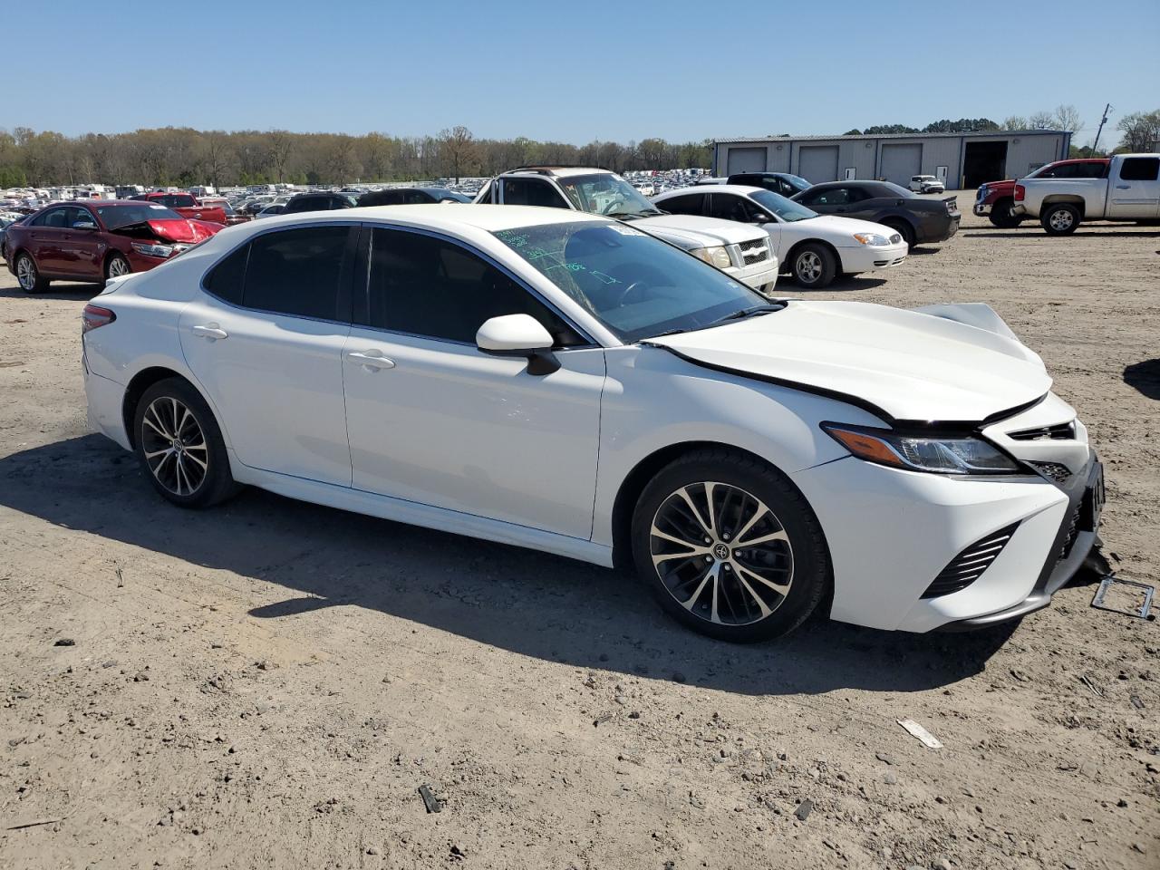 Photo 3 VIN: JTNB11HK0J3023890 - TOYOTA CAMRY 