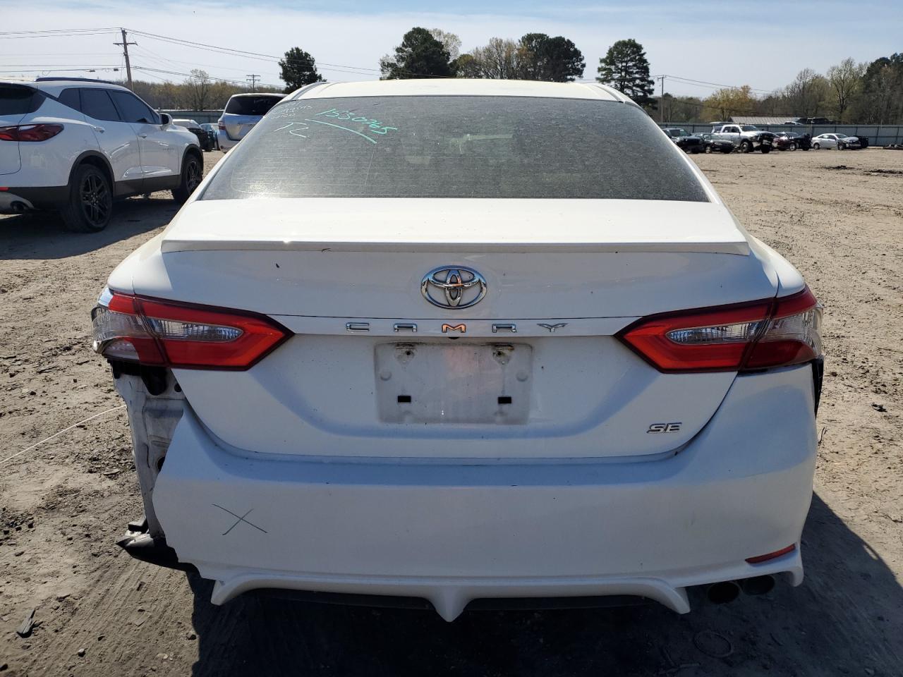 Photo 5 VIN: JTNB11HK0J3023890 - TOYOTA CAMRY 