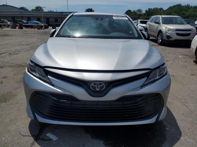 Photo 4 VIN: JTNB11HK0J3028085 - TOYOTA CAMRY 