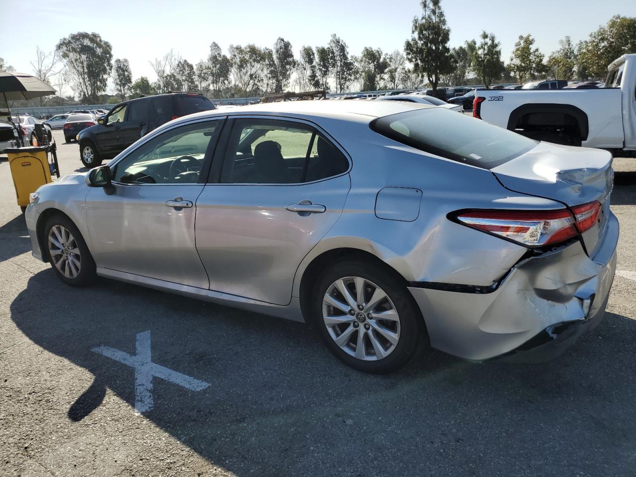 Photo 1 VIN: JTNB11HK0J3028460 - TOYOTA CAMRY 