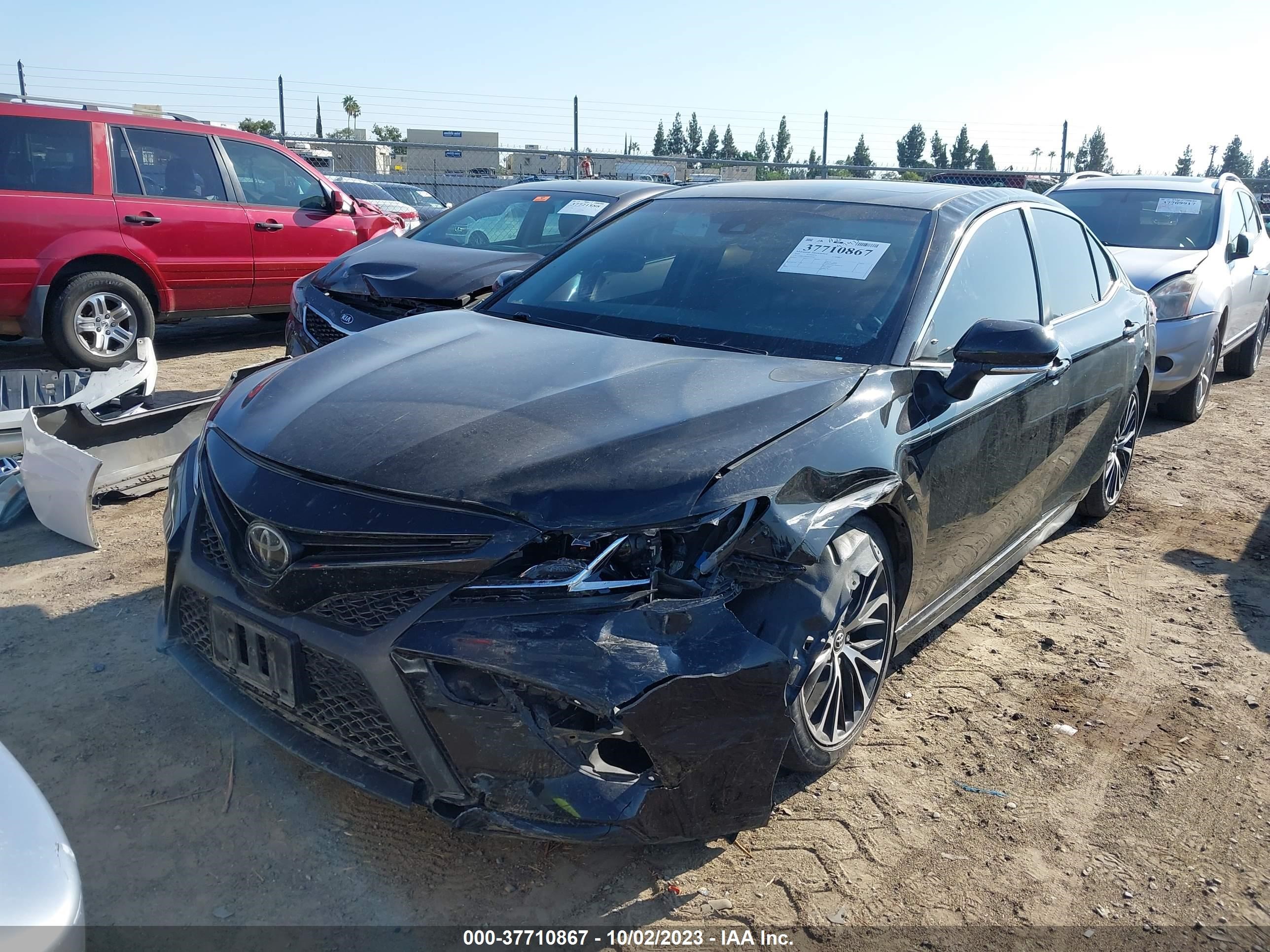 Photo 1 VIN: JTNB11HK0J3054587 - TOYOTA CAMRY 