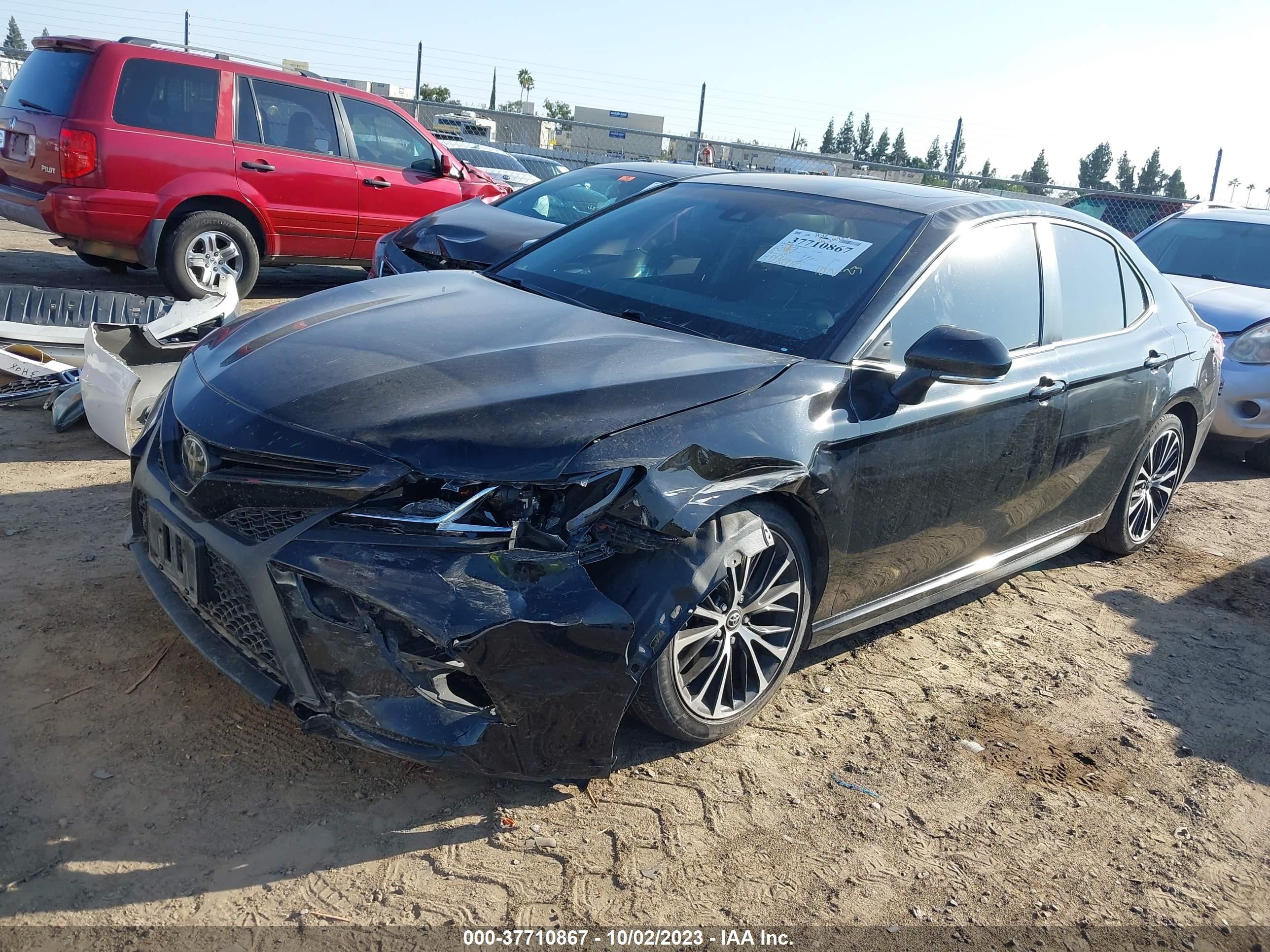 Photo 12 VIN: JTNB11HK0J3054587 - TOYOTA CAMRY 