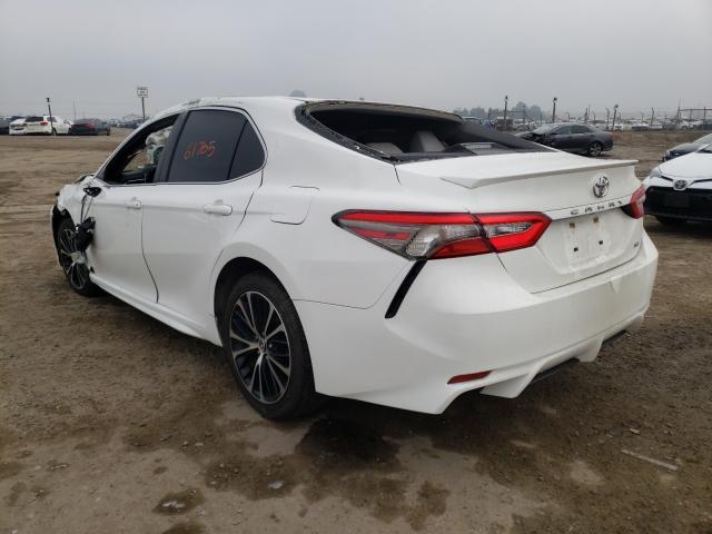 Photo 2 VIN: JTNB11HK1J3003180 - TOYOTA CAMRY L 