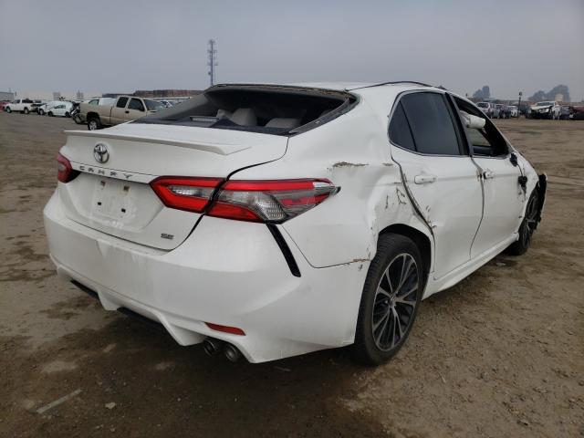 Photo 3 VIN: JTNB11HK1J3003180 - TOYOTA CAMRY L 