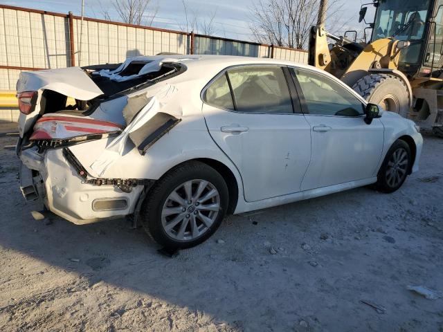 Photo 2 VIN: JTNB11HK1J3003969 - TOYOTA CAMRY L 