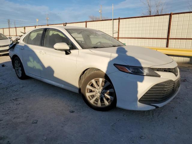 Photo 3 VIN: JTNB11HK1J3003969 - TOYOTA CAMRY L 