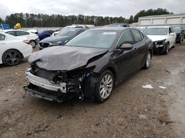 Photo 1 VIN: JTNB11HK1J3004751 - TOYOTA CAMRY L 