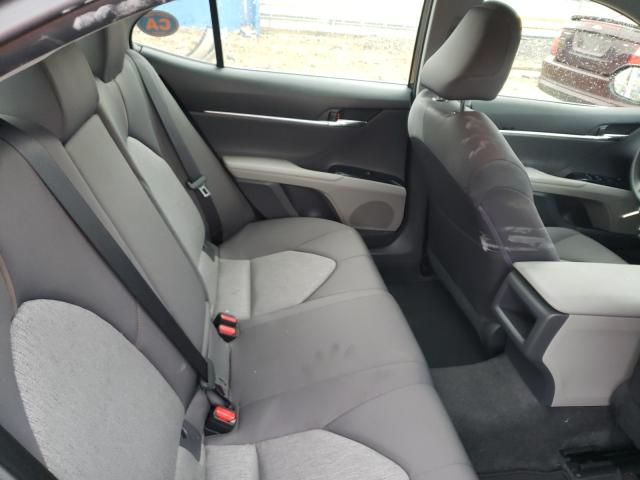 Photo 5 VIN: JTNB11HK1J3004751 - TOYOTA CAMRY L 