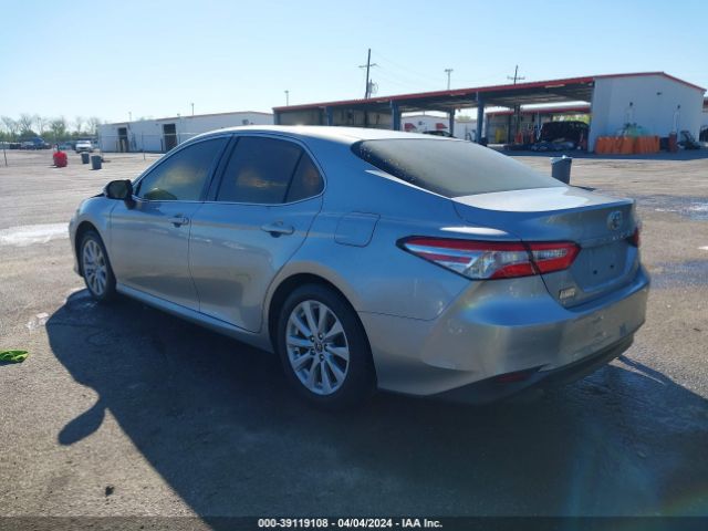 Photo 2 VIN: JTNB11HK1J3010842 - TOYOTA CAMRY 