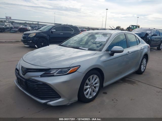 Photo 1 VIN: JTNB11HK1J3025468 - TOYOTA CAMRY 