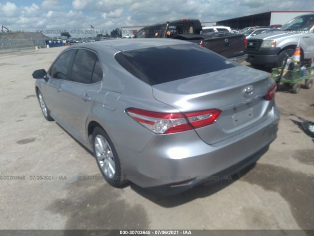 Photo 2 VIN: JTNB11HK1J3038494 - TOYOTA CAMRY 