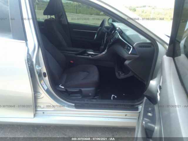 Photo 4 VIN: JTNB11HK1J3038494 - TOYOTA CAMRY 