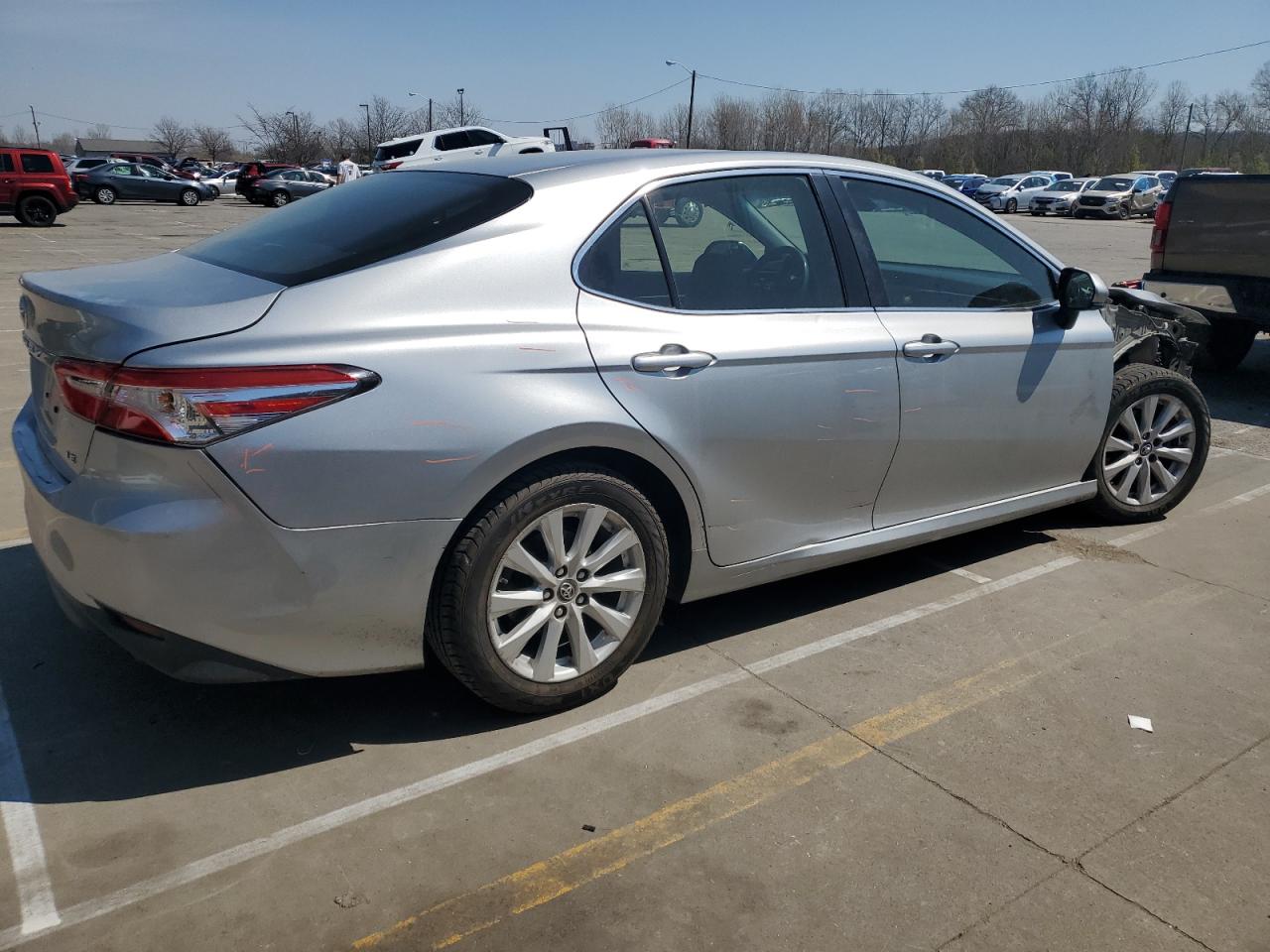 Photo 2 VIN: JTNB11HK1J3043906 - TOYOTA CAMRY 