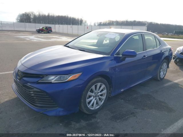 Photo 1 VIN: JTNB11HK1J3047213 - TOYOTA CAMRY 