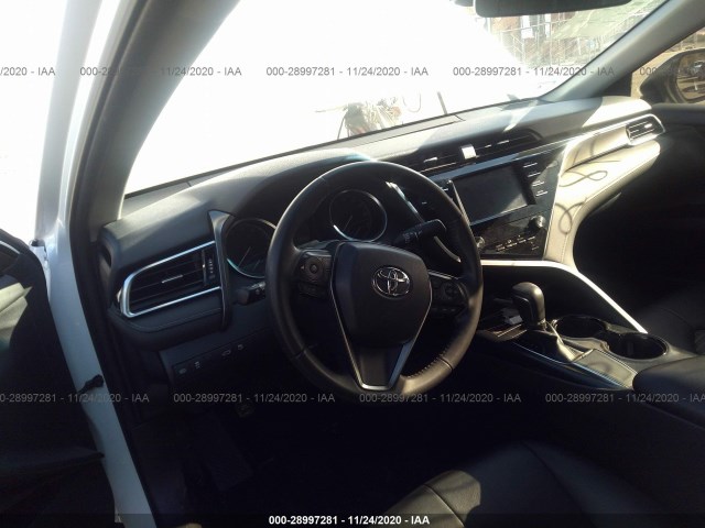 Photo 4 VIN: JTNB11HK1J3050452 - TOYOTA CAMRY 