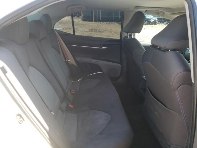 Photo 5 VIN: JTNB11HK2J3001230 - TOYOTA CAMRY L 