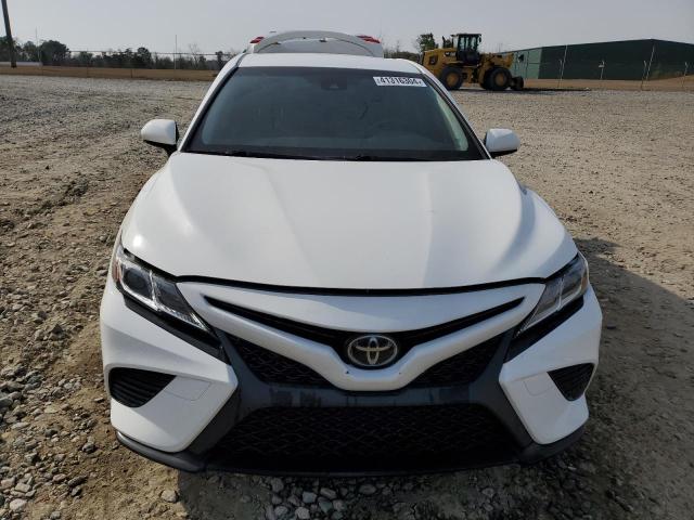 Photo 4 VIN: JTNB11HK2J3002832 - TOYOTA CAMRY 