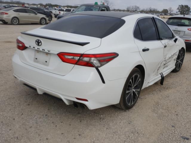 Photo 3 VIN: JTNB11HK2J3003432 - TOYOTA CAMRY L 