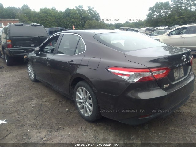 Photo 2 VIN: JTNB11HK2J3004421 - TOYOTA CAMRY 