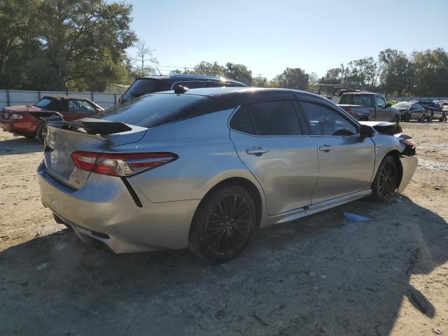 Photo 2 VIN: JTNB11HK2J3009456 - TOYOTA CAMRY L 