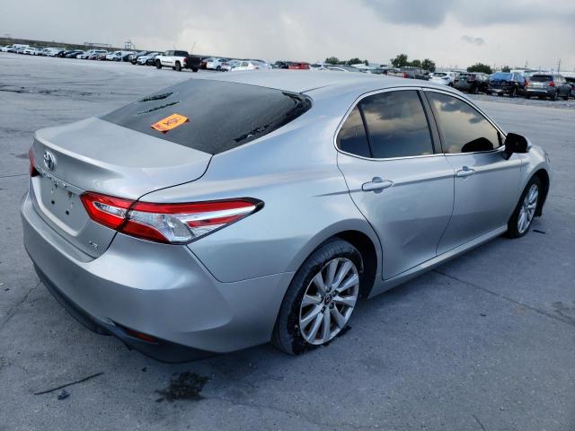 Photo 2 VIN: JTNB11HK2J3013281 - TOYOTA CAMRY L 