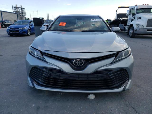 Photo 4 VIN: JTNB11HK2J3013281 - TOYOTA CAMRY L 