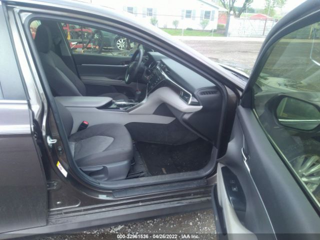 Photo 4 VIN: JTNB11HK2J3034874 - TOYOTA CAMRY 