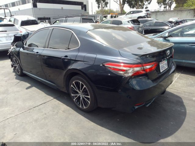 Photo 2 VIN: JTNB11HK2J3041002 - TOYOTA CAMRY 