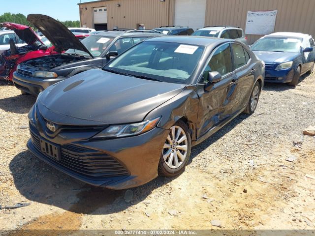 Photo 1 VIN: JTNB11HK2J3043641 - TOYOTA CAMRY 