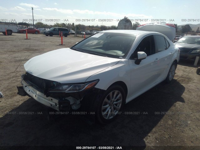 Photo 1 VIN: JTNB11HK2J3049312 - TOYOTA CAMRY 