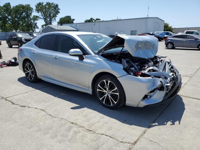 Photo 3 VIN: JTNB11HK3J3030753 - TOYOTA CAMRY L 